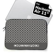 Housse Macbook Air 11 quadrilobe gris nom personnalisé