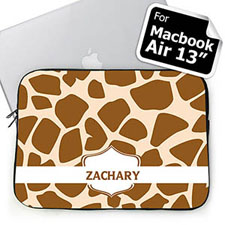 Housse Macbook Air 13 motif girafe brun nom personnalisé