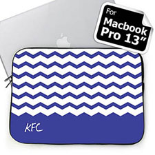 Housse Macbook Pro 13 chevron bleu initiales personnalisées (2015)