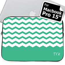Housse Macbook Pro 15 chevron menthe initiales personnalisées (2015)