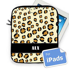 Housse iPad motif léopard initiales personnalisées