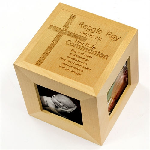 Cube photo en bois gravé première sainte communion 