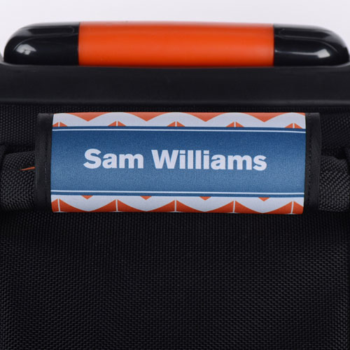 Enveloppe de poignée de valise personnalisée bleu marine chevron rayé orange