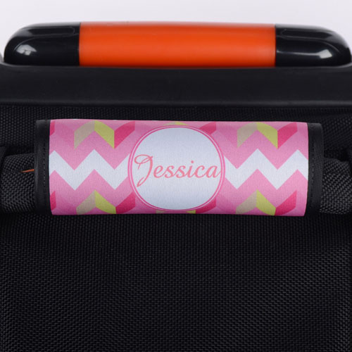 Enveloppe de poignée de valise personnalisée adorable chevron rose 