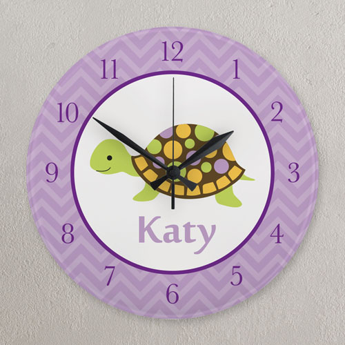 Horloge personnalisée tortue violette, ronde 27,3 cm