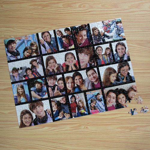 Puzzle photo Facebook noir 20 collage 30,48 x 41,91 cm