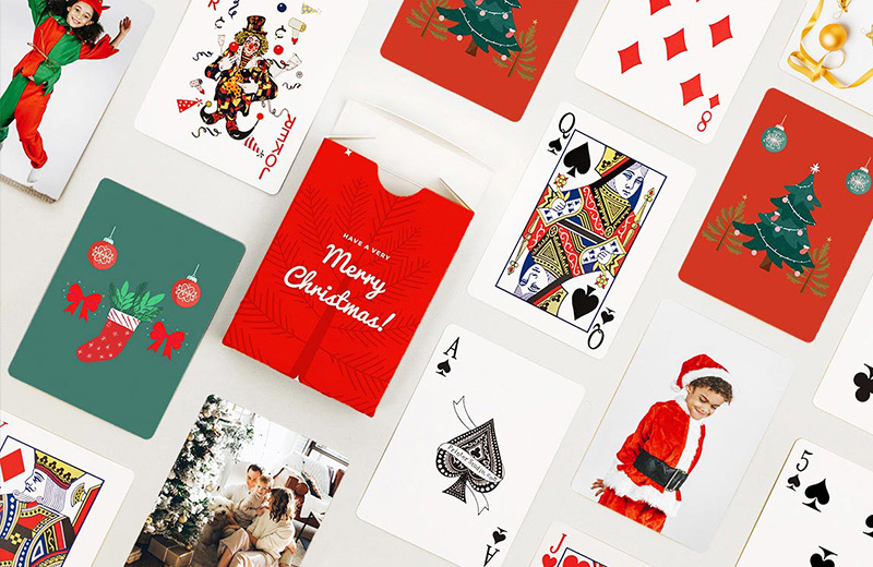 Personnalisez vos cartes à jouer pour des soirées de jeux de Noël inoubliables